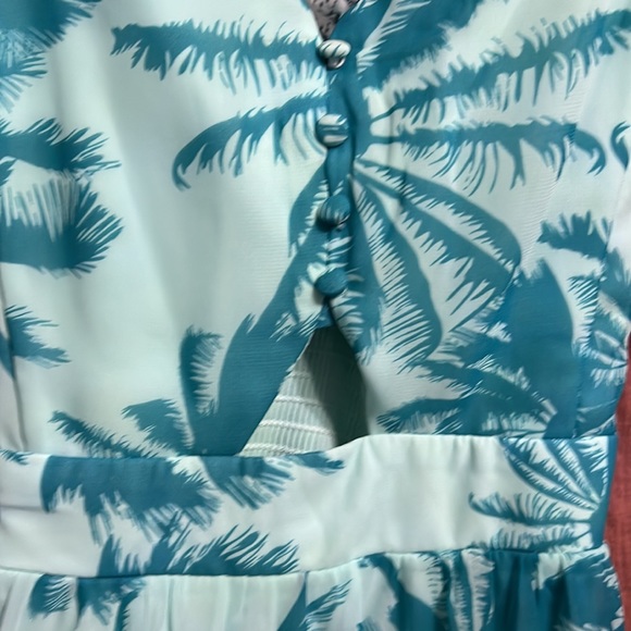 NWOT Candies XS Dress - Picture 5 of 6